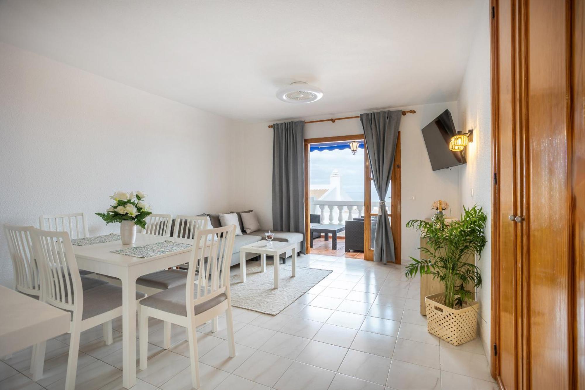 Cozy Port Royal Margot Sunset View Home By Lovetenerife Los Cristianos  Eksteriør billede